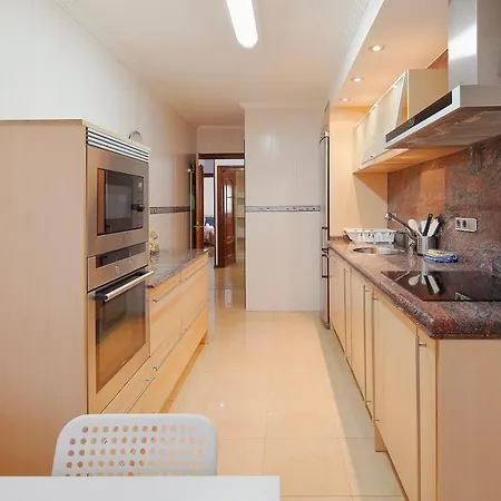 174a Amplio Playa San Lorenzo *